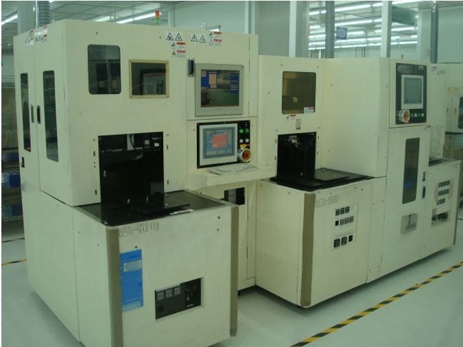 Lintec RAD 2500 F Wafer Mounter Detaper