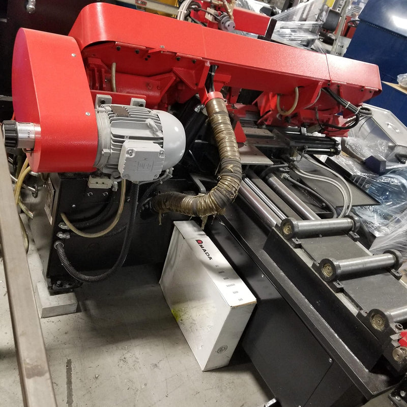 Amada HA 250 W Saw