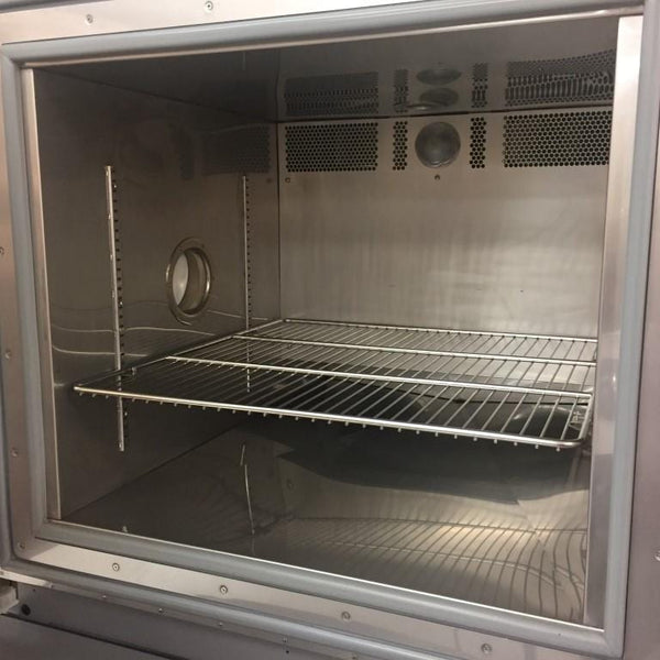 Test Equity 3007 C Temperature Chamber