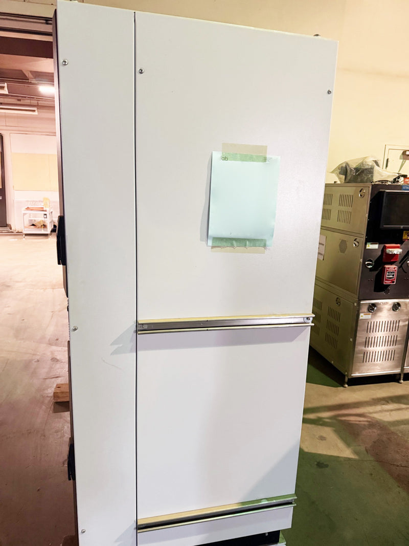 Denton Discovery RF Sputtering System