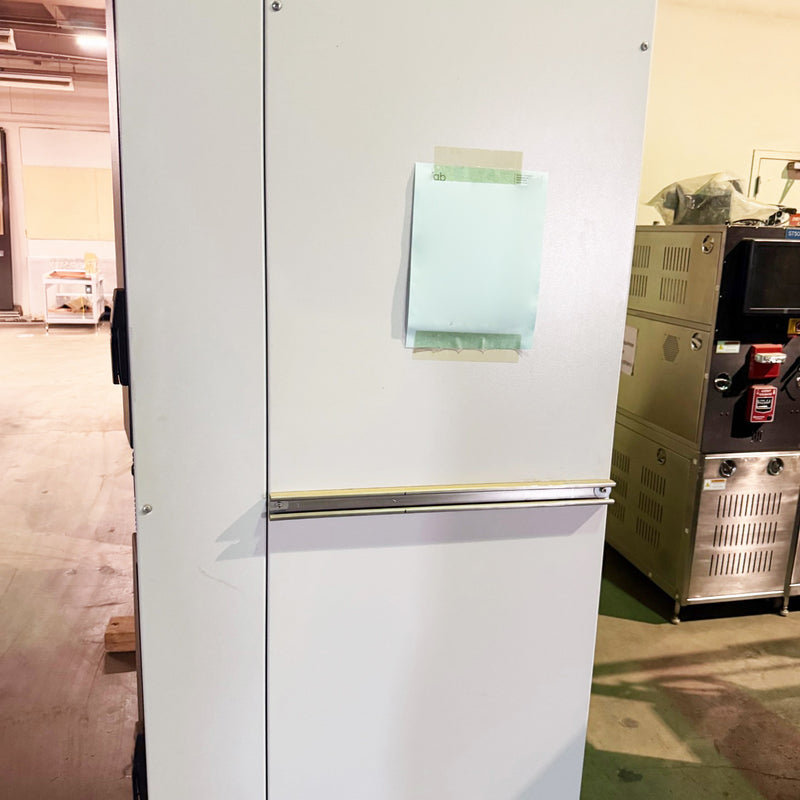 Denton Discovery RF Sputtering System