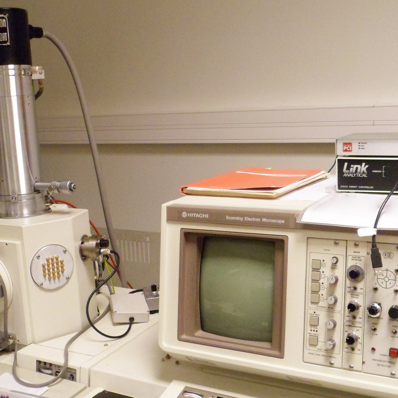 Hitachi S 2500 SEM (Scanning Electron Microscope)