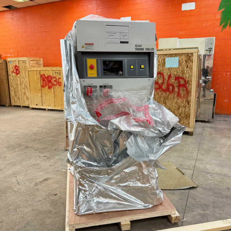 SMC INR 497 084 Chiller
