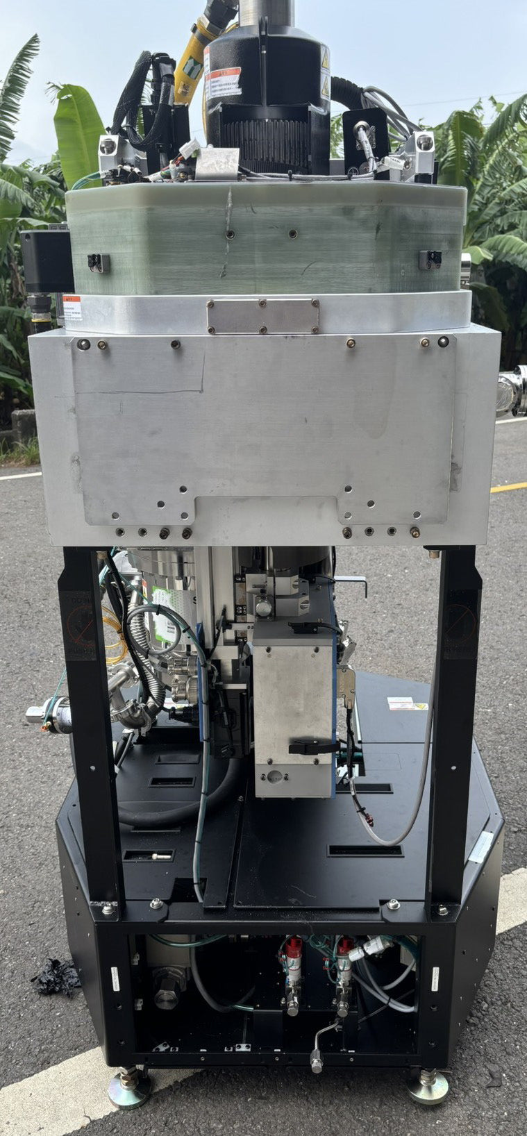 Applied Materials Charger UMB PVD (Physical Vapor Deposition)