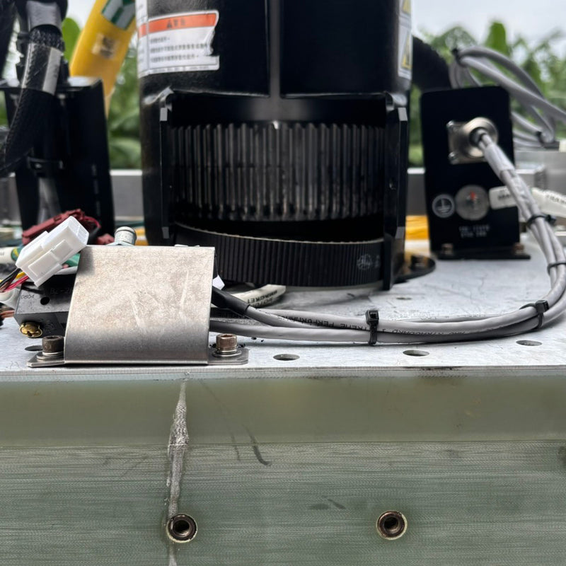 Applied Materials Charger UMB PVD (Physical Vapor Deposition)