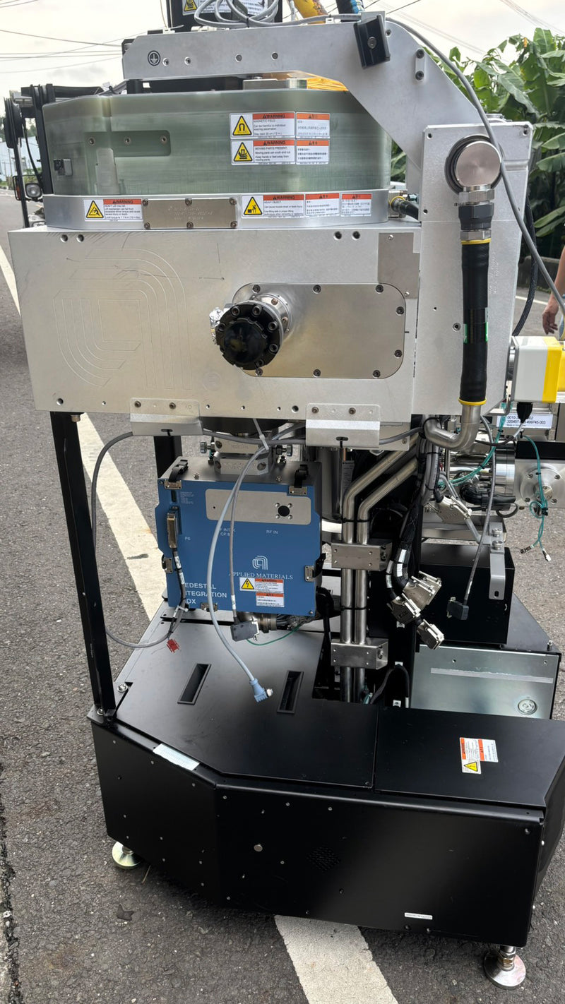 Applied Materials Charger UMB PVD (Physical Vapor Deposition)