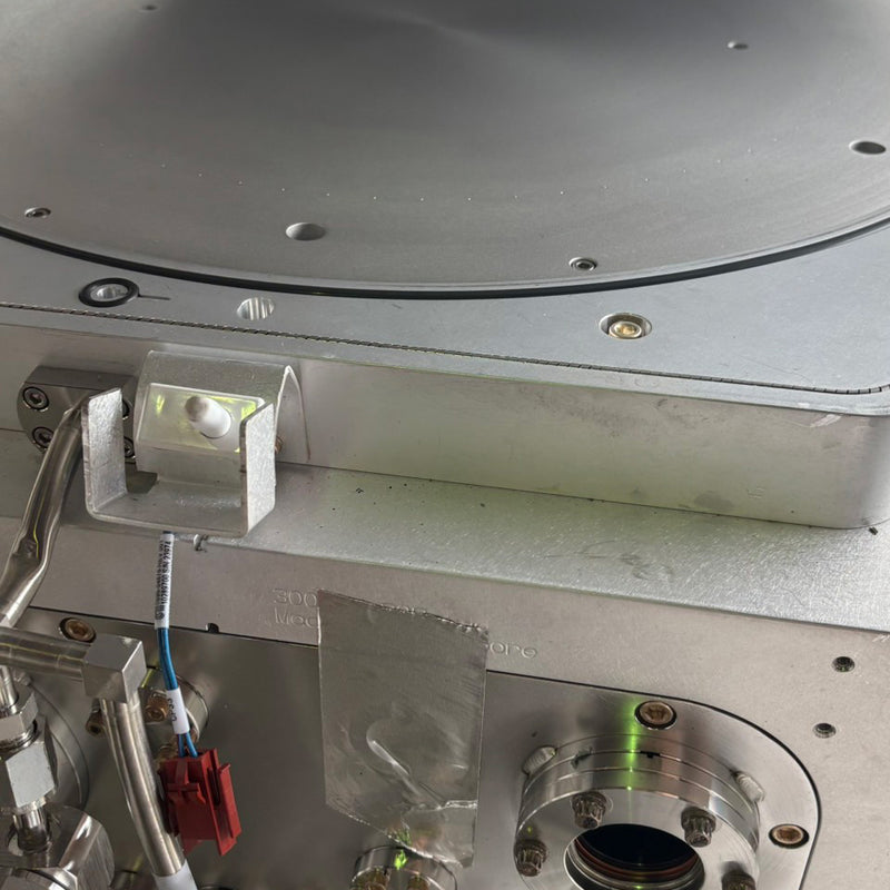 Applied Materials Charger UMB PVD (Physical Vapor Deposition)