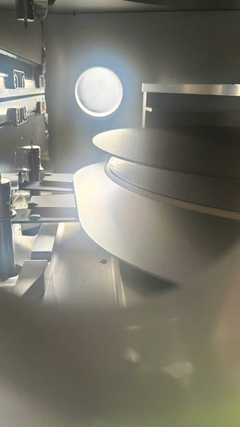 Applied Materials Charger UMB PVD (Physical Vapor Deposition)