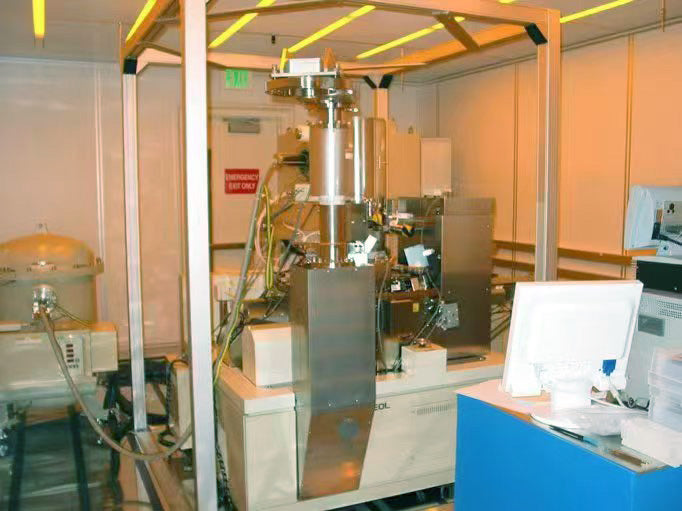 Jeol JBX 6300 FS E-Beam Lithography