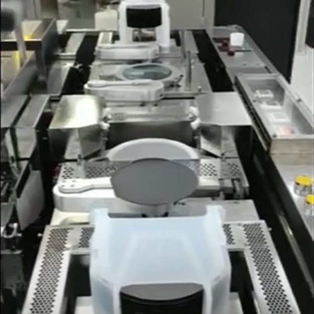 SVG 8800 Coater / Developer