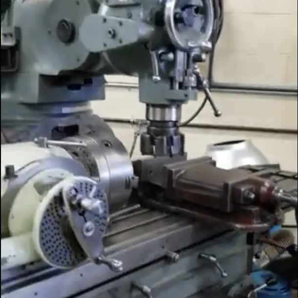 Bridgeport DoALL Horizontal Band Saw