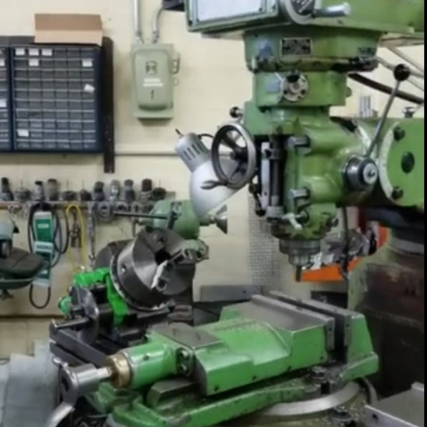 Bridgeport Champ Milling Machine