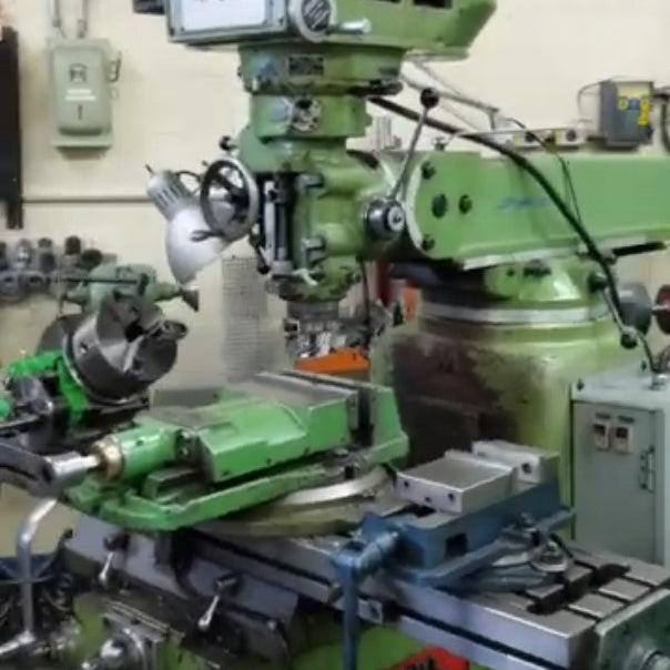 Bridgeport Champ Milling Machine