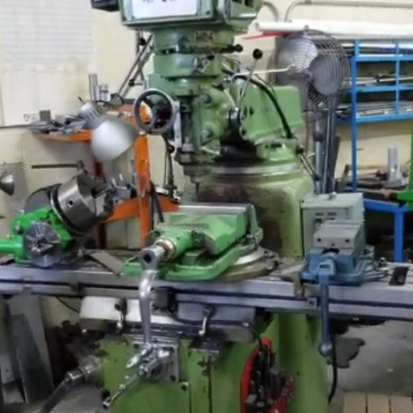 Bridgeport Champ Milling Machine