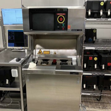 KLA Surfscan 6220 Particle Defect System