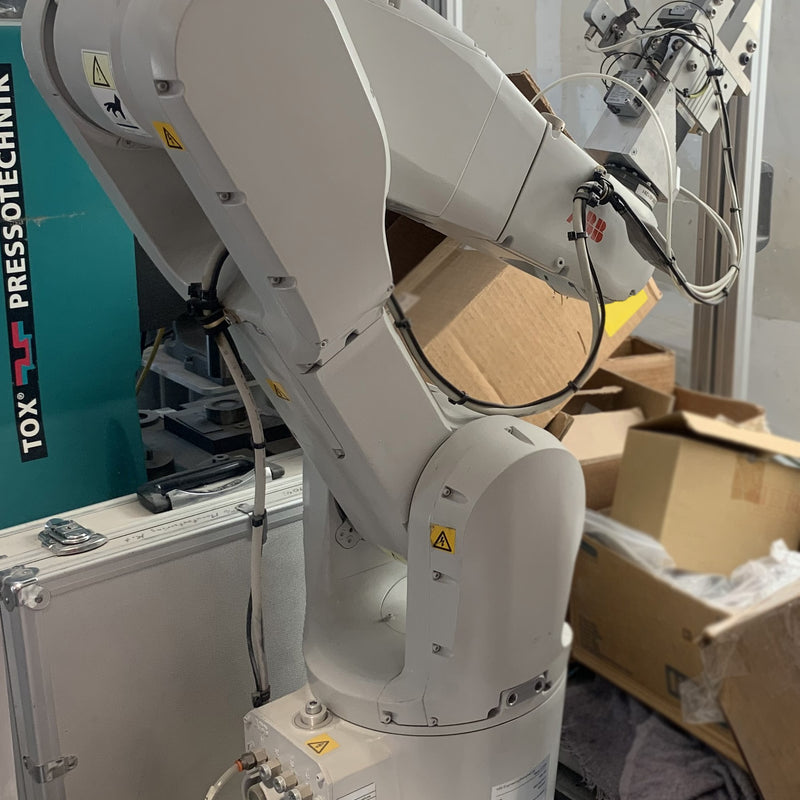 ABB IRB 1200 Robot