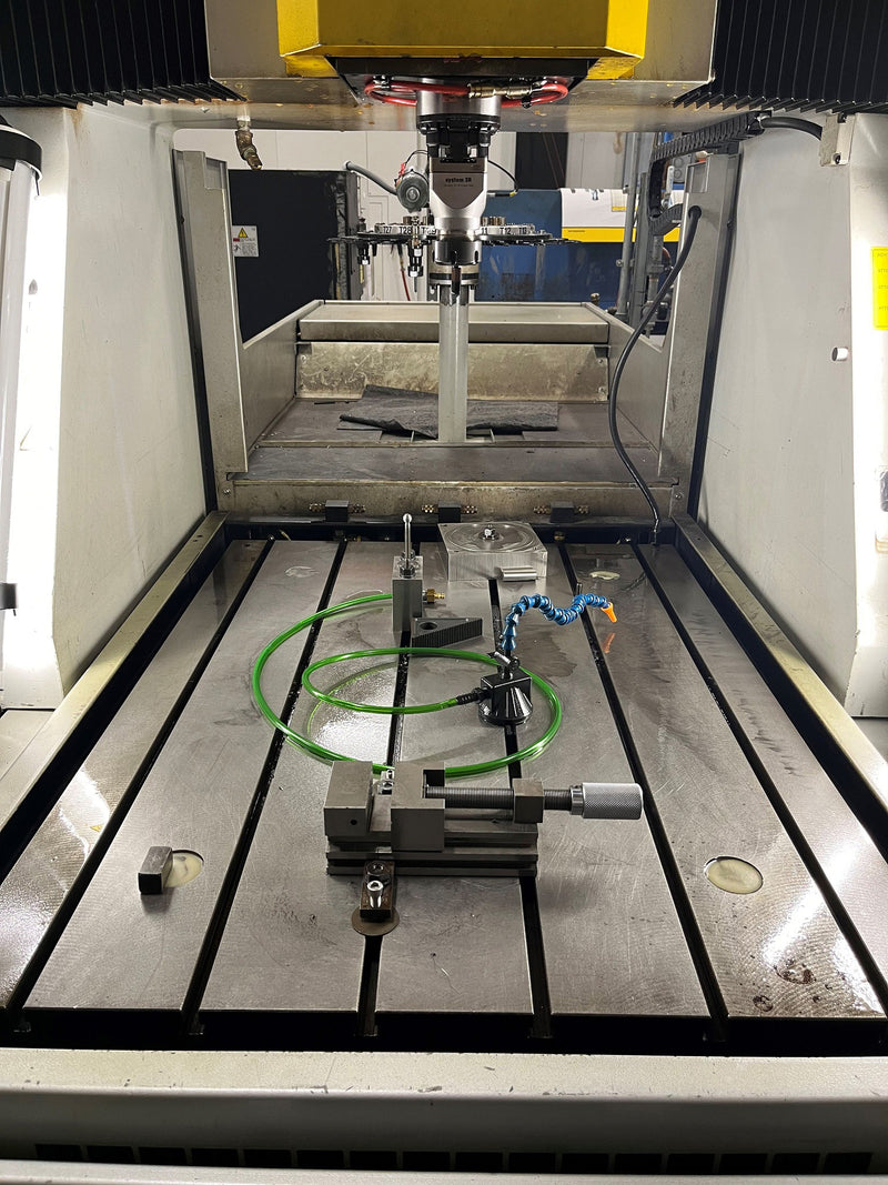 Ingersoll Rand Gantry 800 EDM (Electrical Discharge Machine)