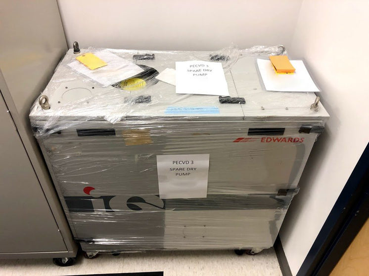SPTS / STS Multiplex PECVD (Plasma-Enhanced Chemical Vapor Deposition)