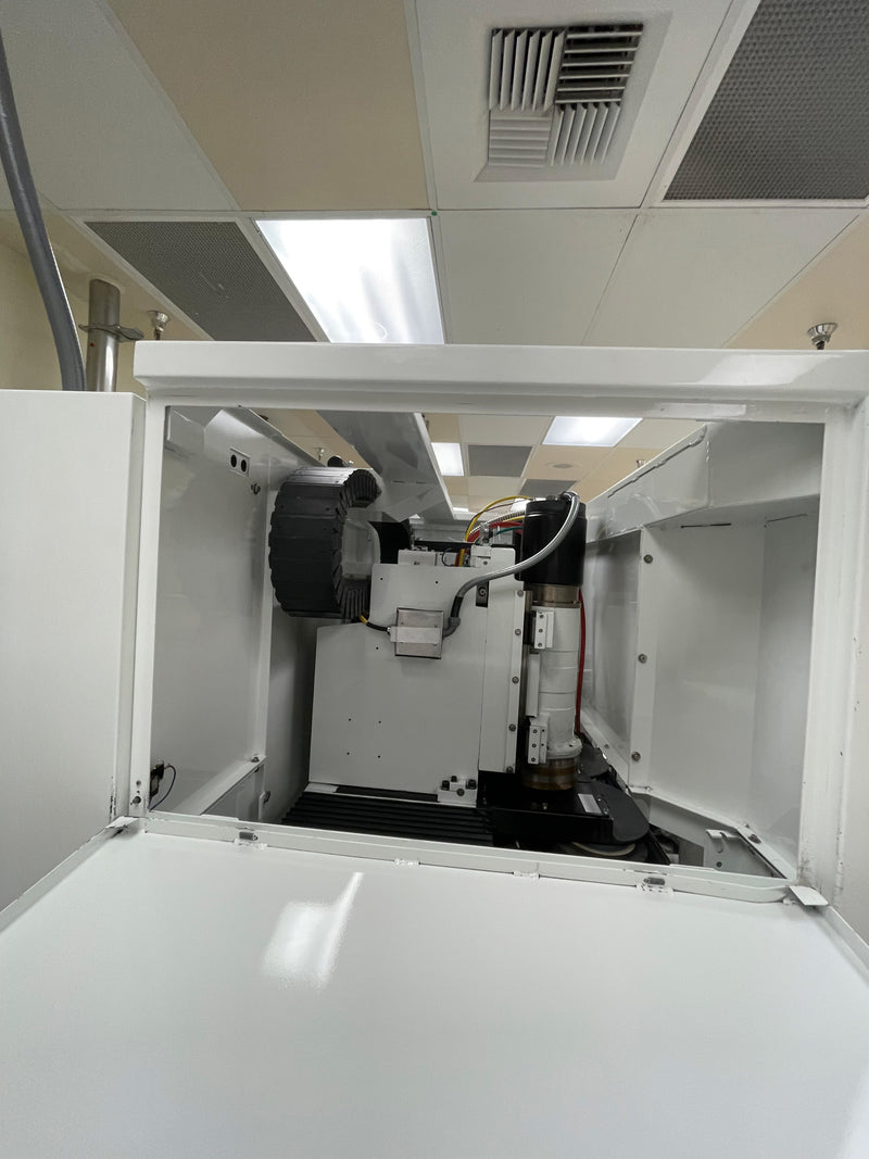 Strasbaugh 7 AF Wafer Grinder