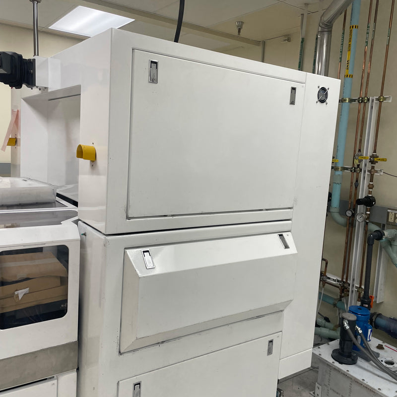 Strasbaugh 7 AF Wafer Grinder