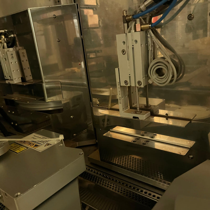 SUSS ACS 200 Gen 3 Coater / Developer
