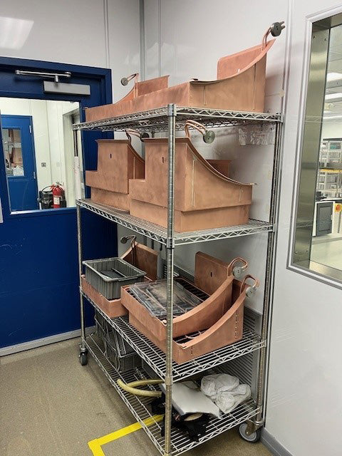 Leybold Syrus Pro 1110 Box Coater