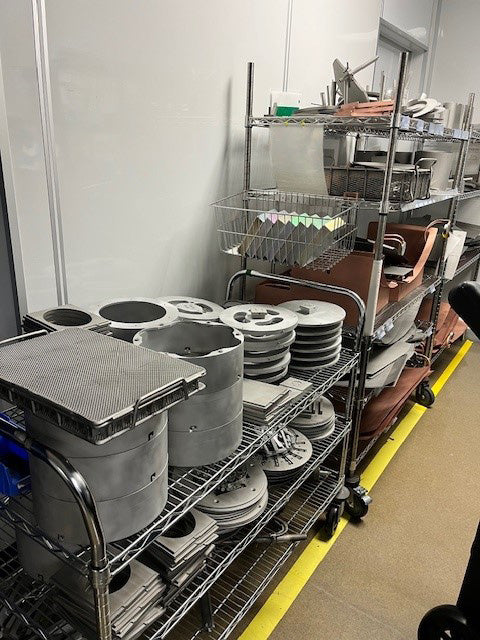 Leybold Syrus Pro 1110 Box Coater