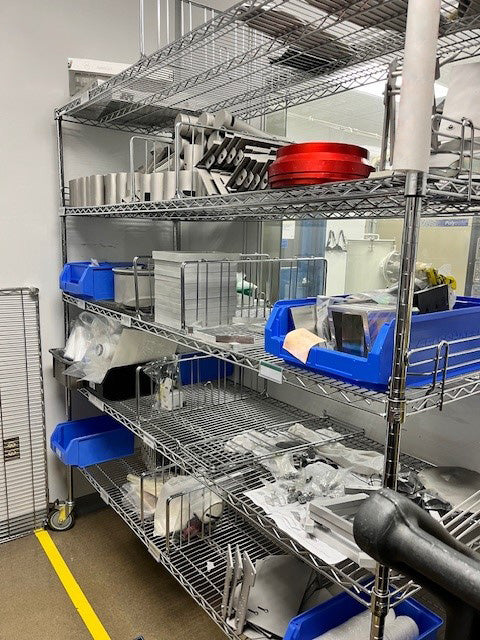 Leybold Syrus Pro 1110 Box Coater