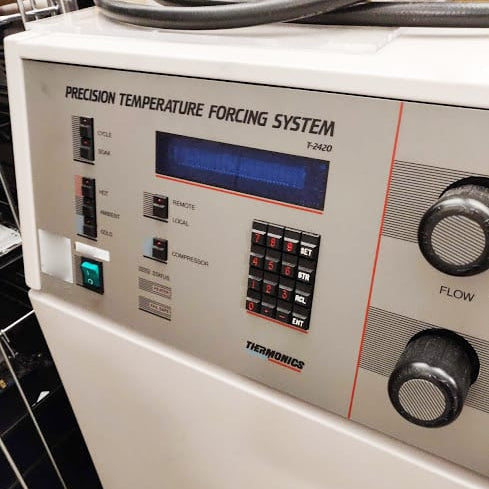 Thermonics ThermoStream T 2425