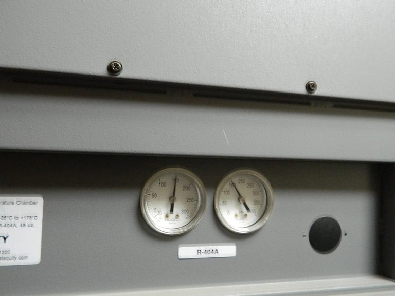 Test Equity 1007 S Temperature Chamber