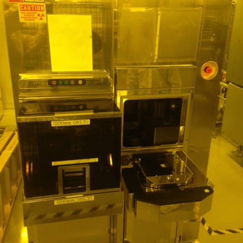 Hitachi S 9360 CD-SEM (Critical Dimension Scanning Electron Microscope)