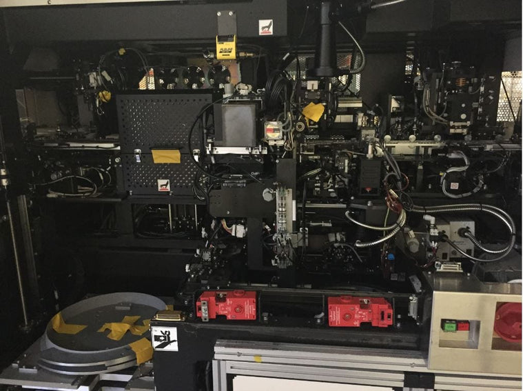 Hitachi CM 700 Die Bonder