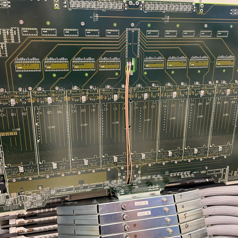 Advantest 83000 F 330 T Tester
