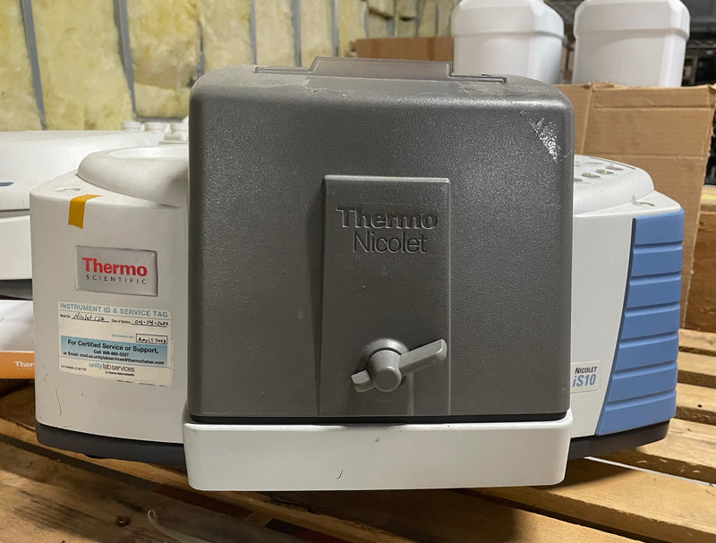 Thermo Scientific Nicolet iS 10 Spectrophotometer