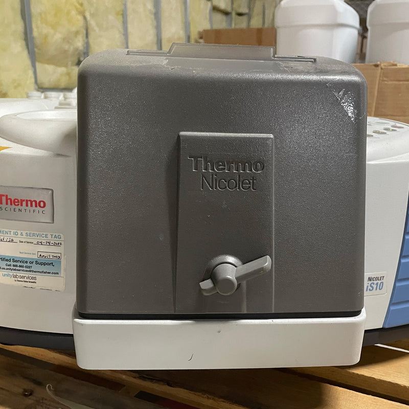 Thermo Scientific Nicolet iS 10 Spectrophotometer