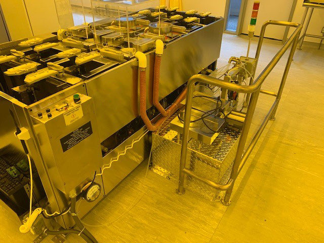 SVG 8800 Coater / Developer