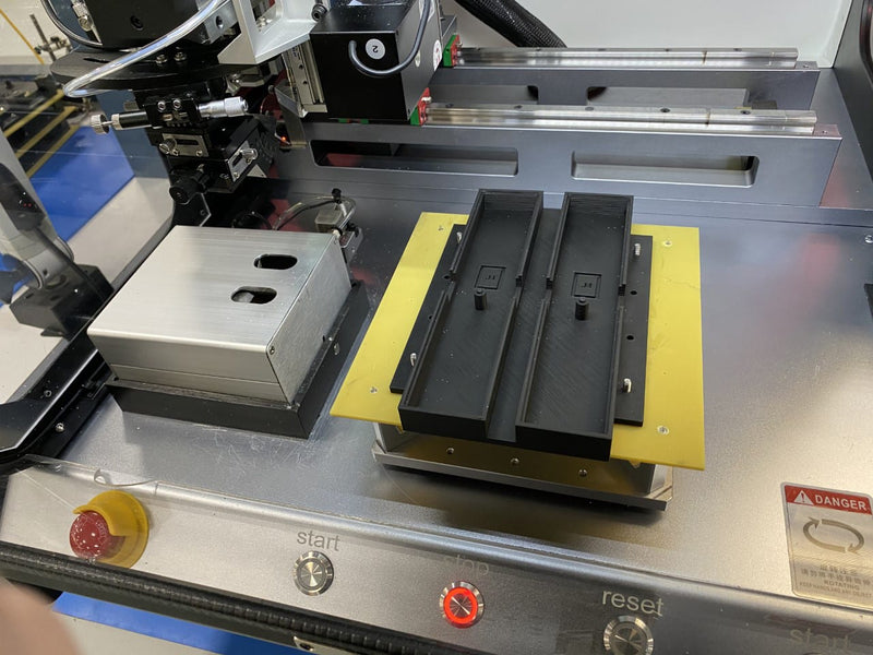 Thermaltronics TMT R 9800 S Precision Robot Soldering System