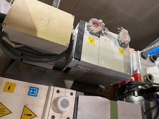 Leybold TriVac Vacuum Pump