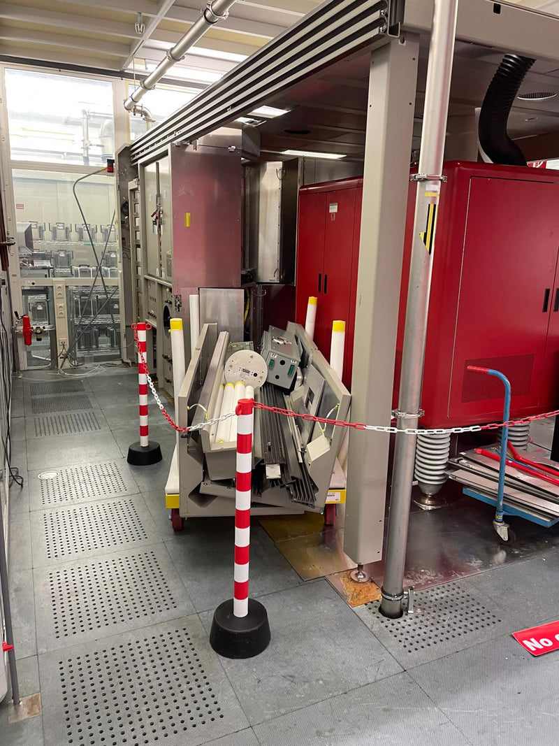 Varian E 220 HP Implanter