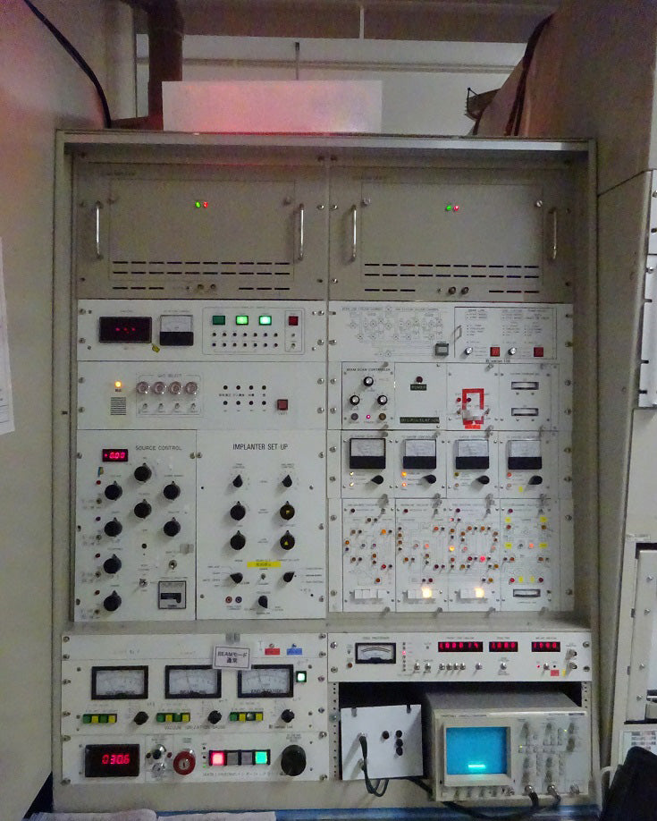 Agilent 350 D Ion Implanter
