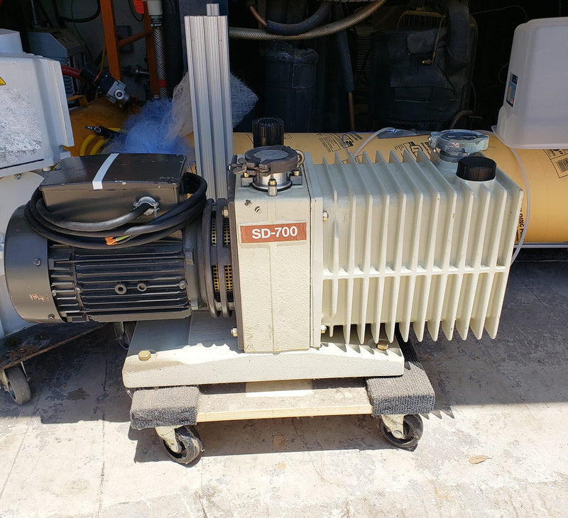 Varian SD 700 Mechanical Pump