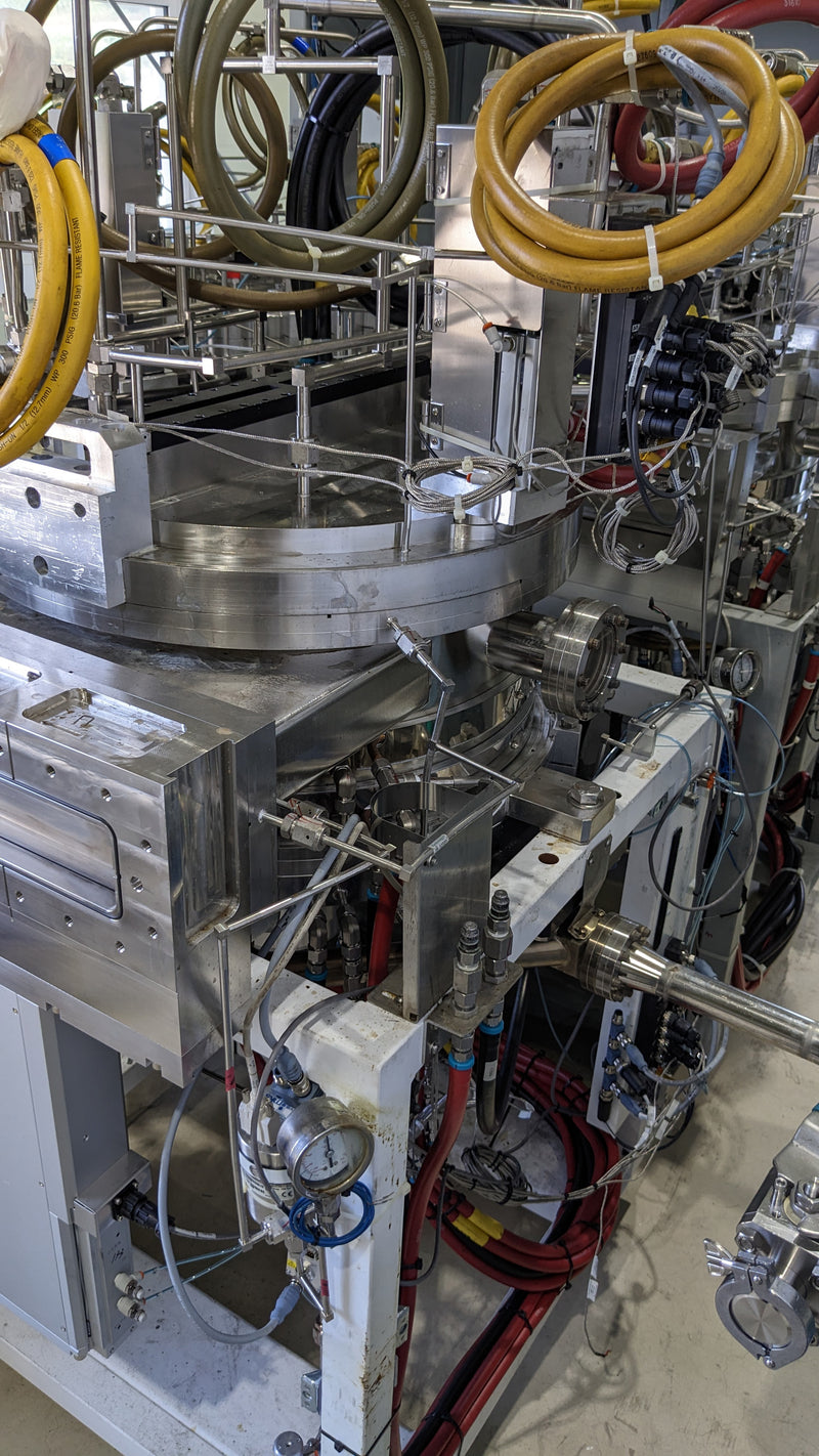 Veeco K 465 MOCVD (Metal Organic Chemical Vapor Deposition)