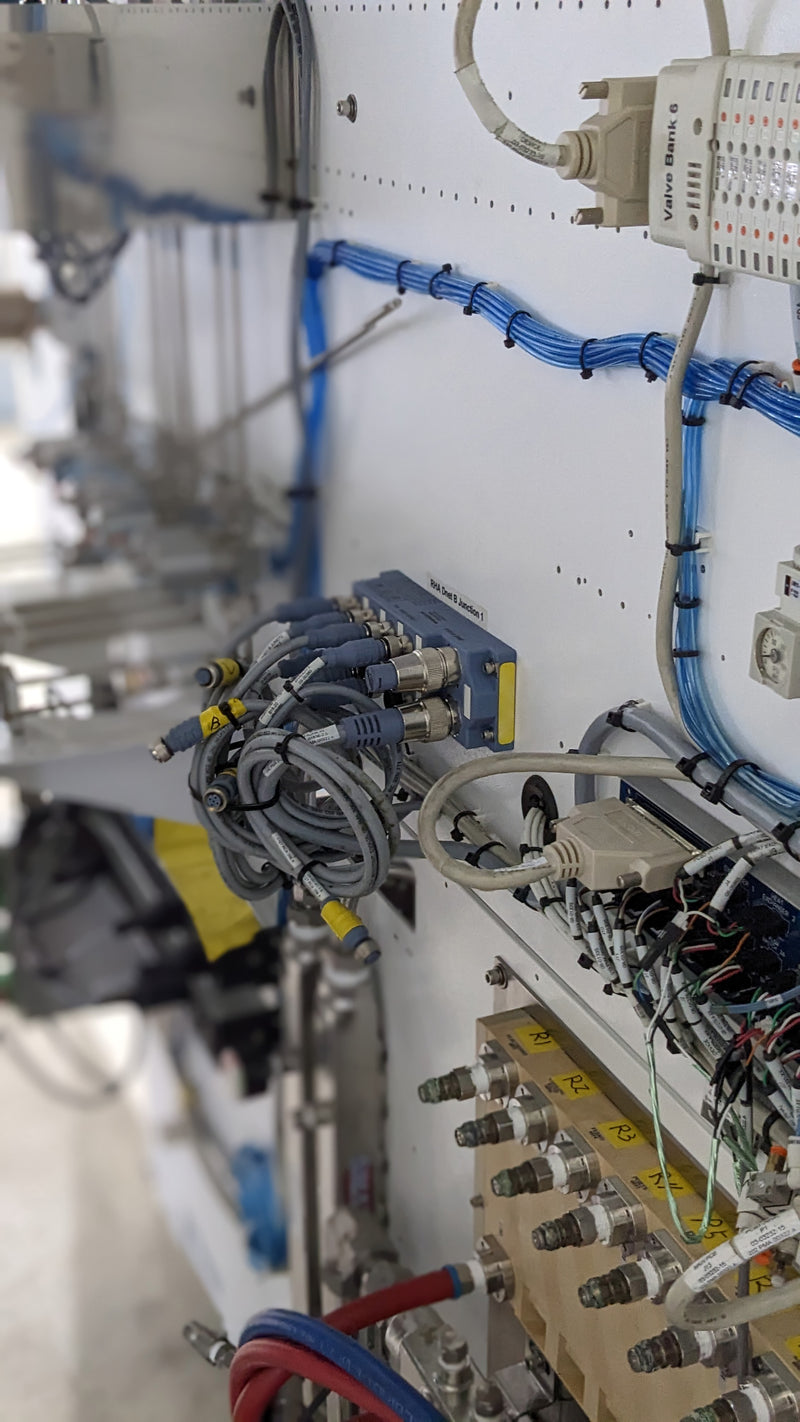 Veeco K 465 MOCVD (Metal Organic Chemical Vapor Deposition)