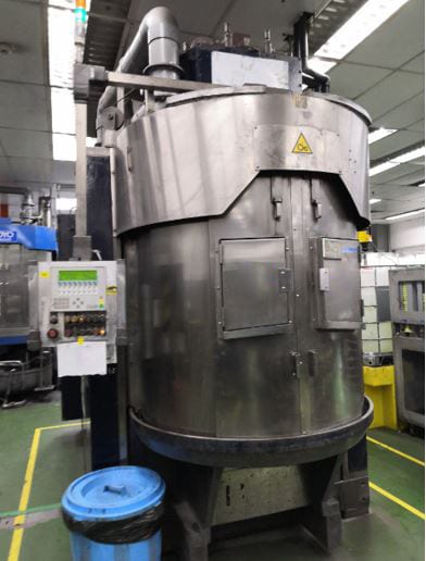 HCT 300 E 12 Slurry Wire Saw