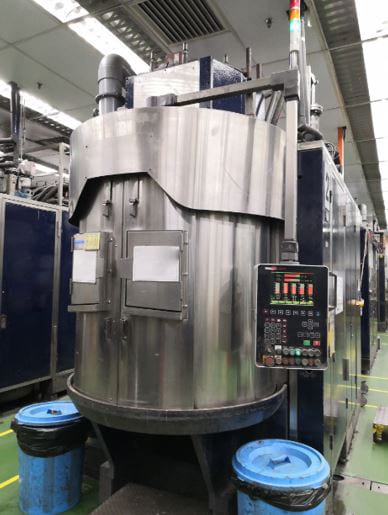 HCT 300 E 12 Slurry Wire Saw