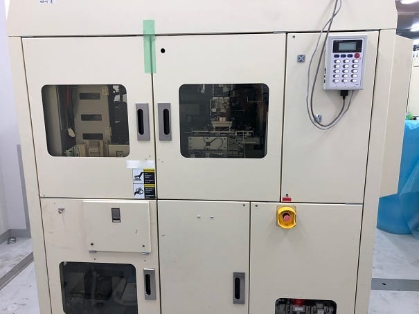 Towa YPS 2060 Auto Molding System