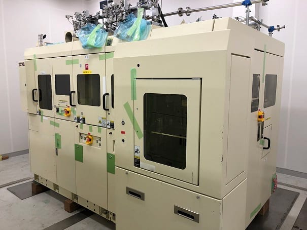 Towa YPS 2060 Auto Molding System