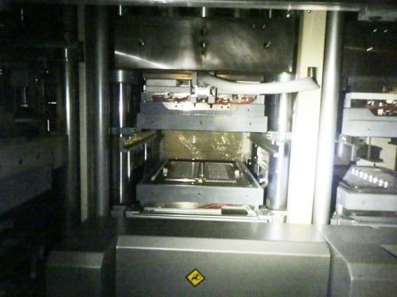 Towa YPS 2060 Auto Molding System