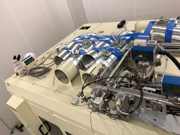 Towa YPS 2060 Auto Molding System