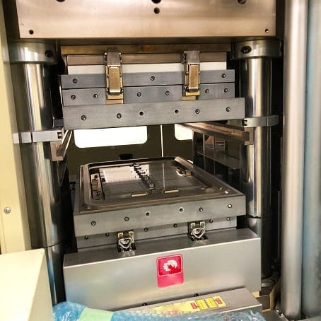 Towa YPS 2060 Auto Molding System